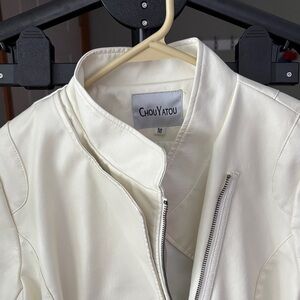 Chouyatou Women's Cream Leather Jacket